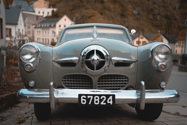 The Enduring Charm of Vintage Cars: Why Classic Models Still Win Hearts Today
